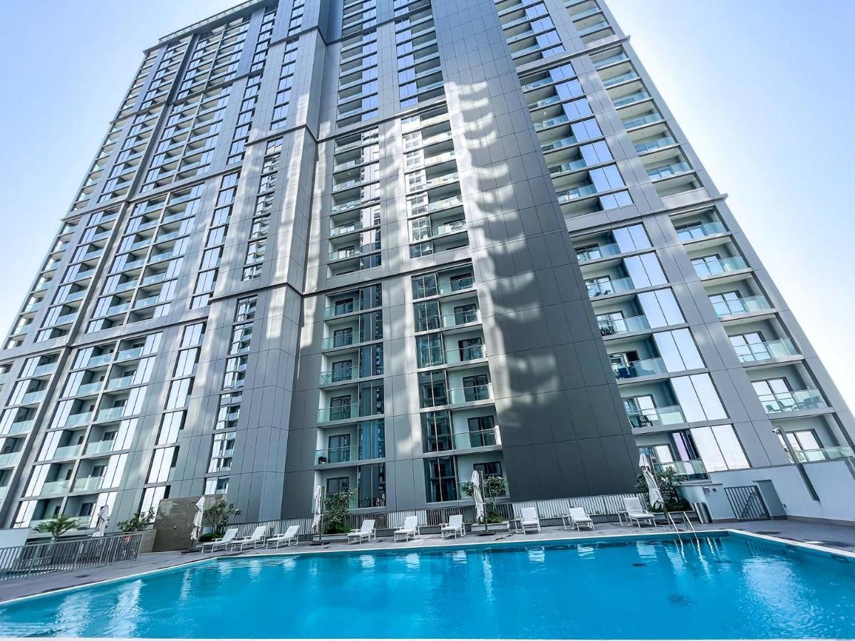 Stay By Latinem Luxury 2Br Holiday Home Cv B2513 Near Burj Khalifa Dubai Eksteriør billede